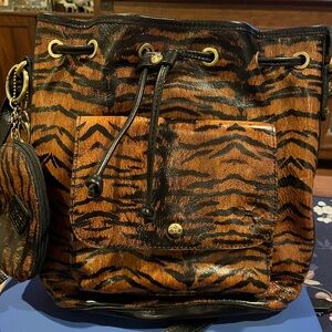 Patricia Nash Sabina Tiger Drawstring Bucket Bag with Coin Purse